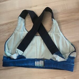 Lululemon All Sport Bra Adjustable Brush Strokes Harbor Blue Crisscross Size 8